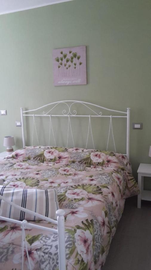 Bed and Breakfast Sotto L'Ulivo à Mondavio Extérieur photo